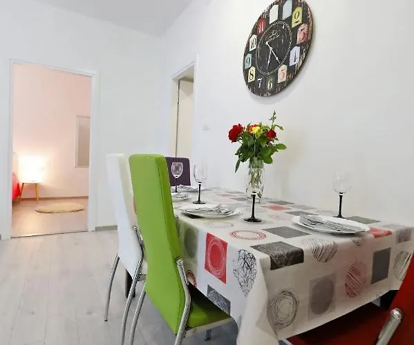 Center 3 Apartament *