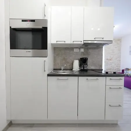 Center 3 Apartmán