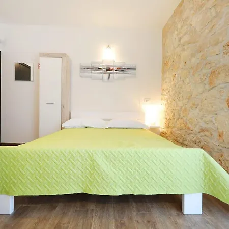 Center 3 Appartement *