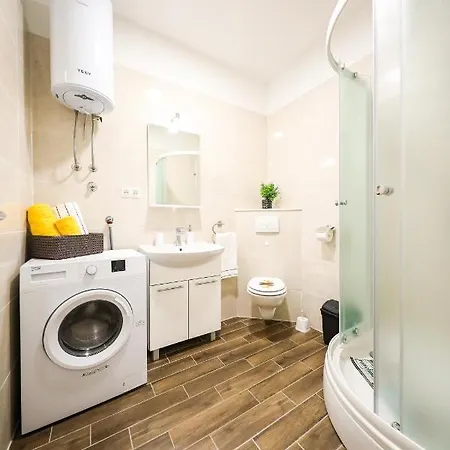 Center 3 Apartment Bibinje